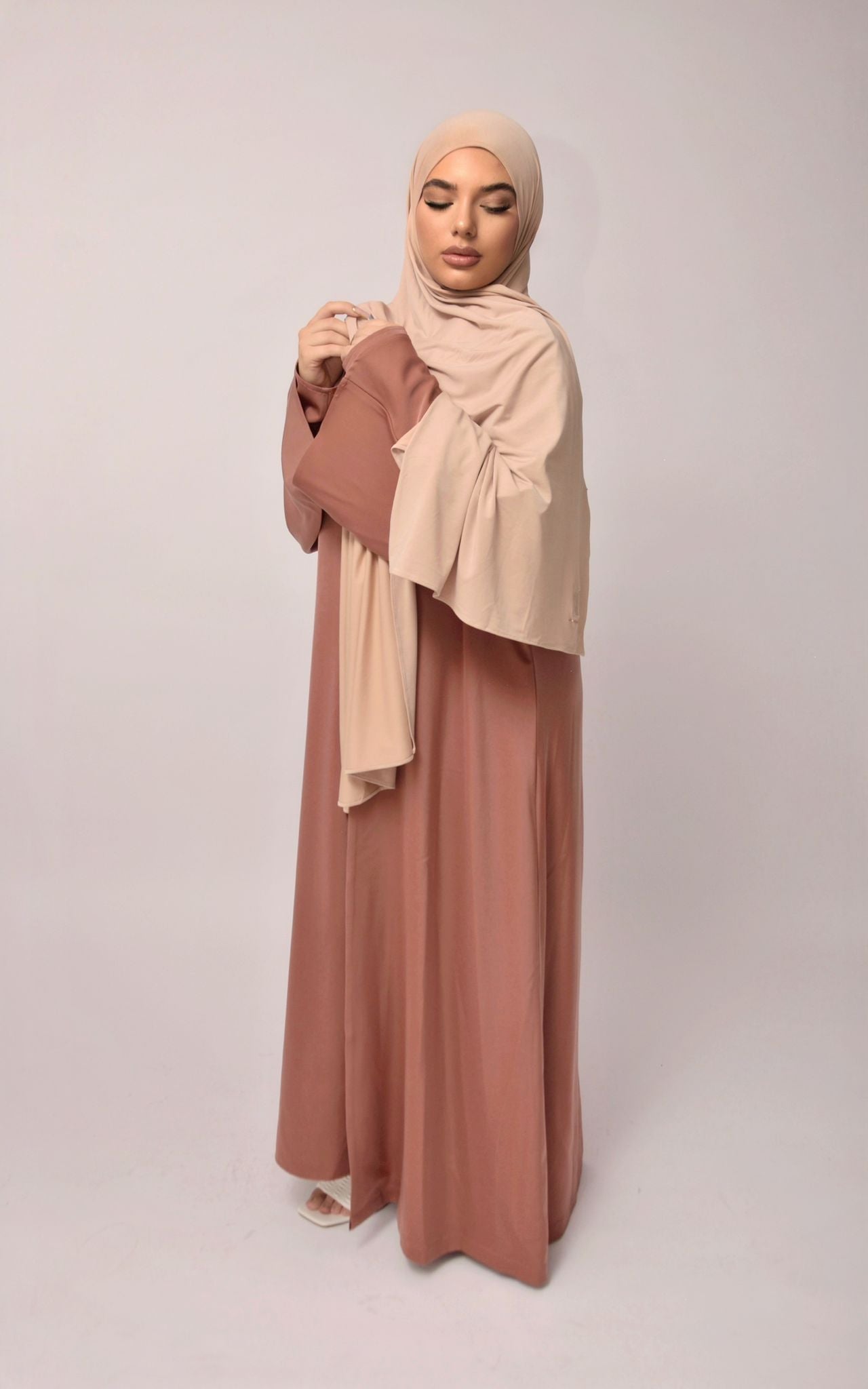 Kimono &amp; Abaya set in crepe satin